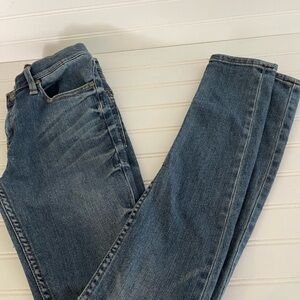 Roxy Skinny Medium Wash Distressed Size 1/25 32 L Women’s Jeans